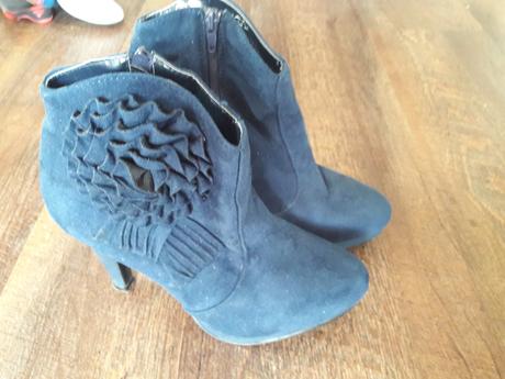 Prechdne cizmicky - top stav, 38