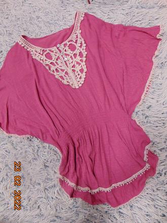 Ruzova bluzka s krasnou cipkou, s