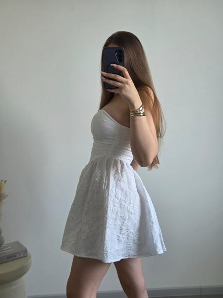 Biele šaty s, s