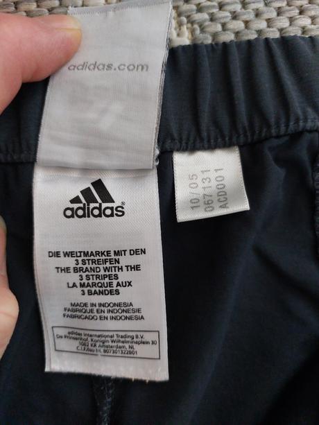 Damske sustiakove nohavice adidas 40, adidas,40