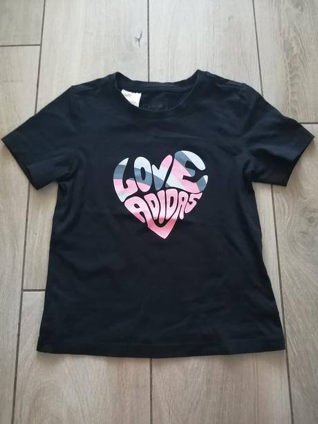 Tričko adidas so srdcom, adidas,128