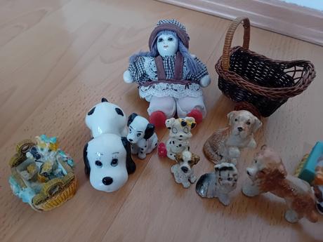 Keramické figúrky, ozdobné škatuľky, šperkovnice, 