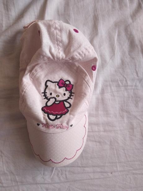 Šiltovka hellou kitty, h&m,110