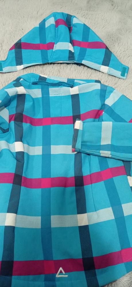 Dievčenská bundička, 140