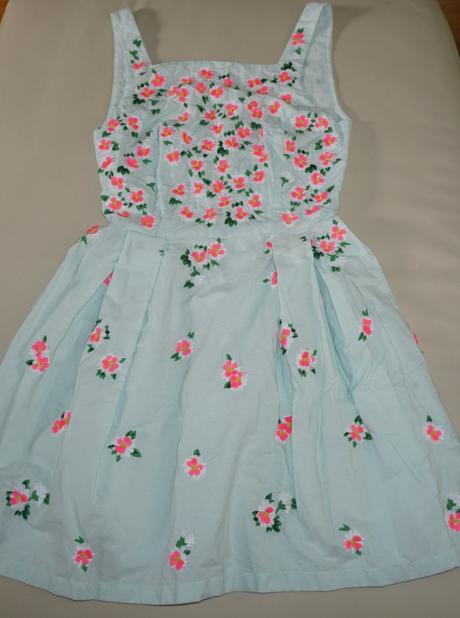 34/xs saty s kvietkami, xs