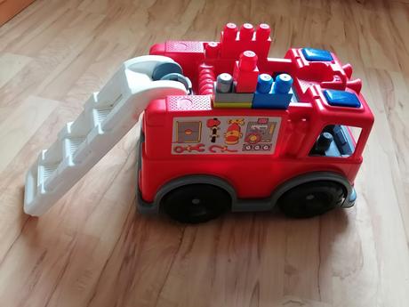 Požiarnické auto + veľké kocky, loptičky, 