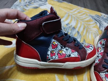 Vyvysene boty angry birds, 30