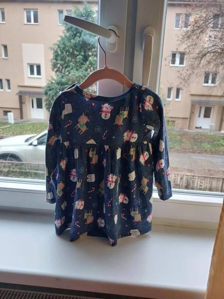 Vianocné saty, lupilu,86