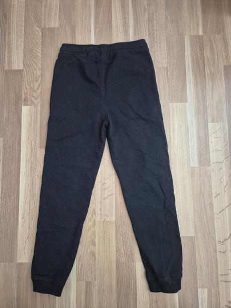 Tepláky, sinsay,146