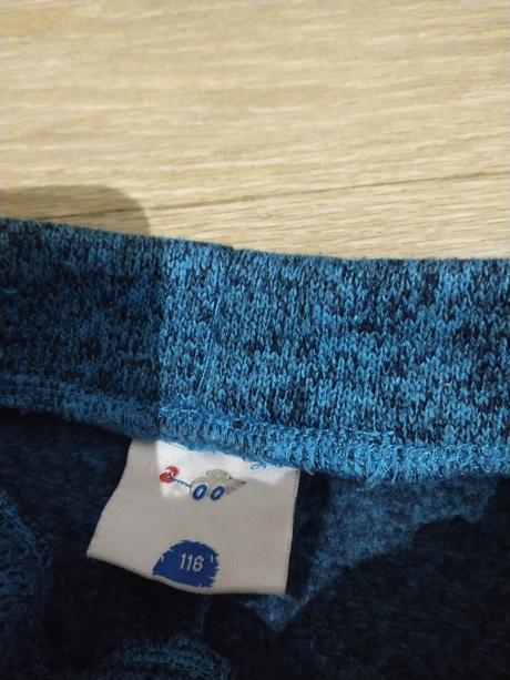 Predám teplaky, 116