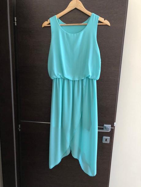 Nádherne vzdušné šaty, s