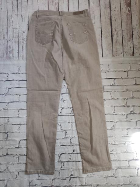 Hnedé rifle bonita, top stav, 42