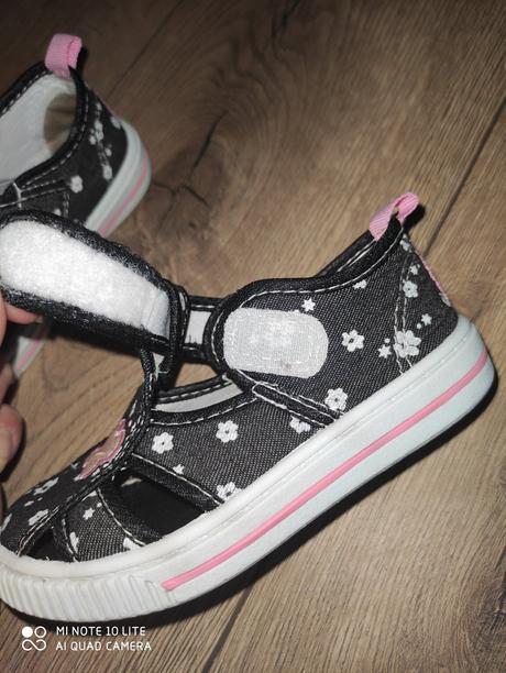 Sandálky, nelli blu,24