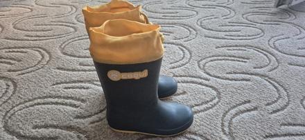 Gumáky, coqui,30