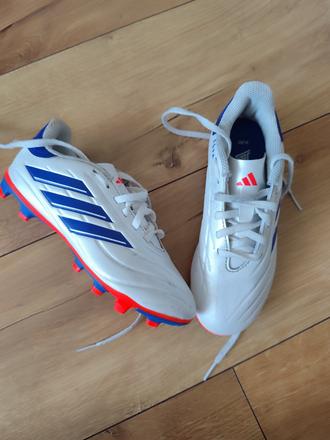 Kopačky, adidas,33