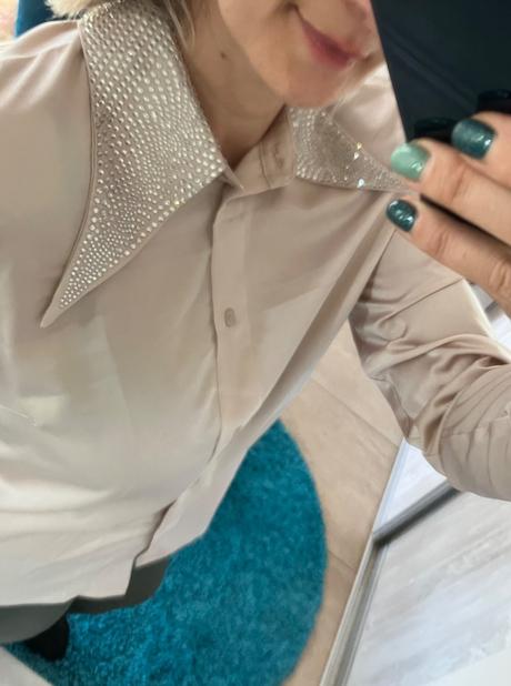 Dámska blúzka s kamienkami (uni), l / m / s