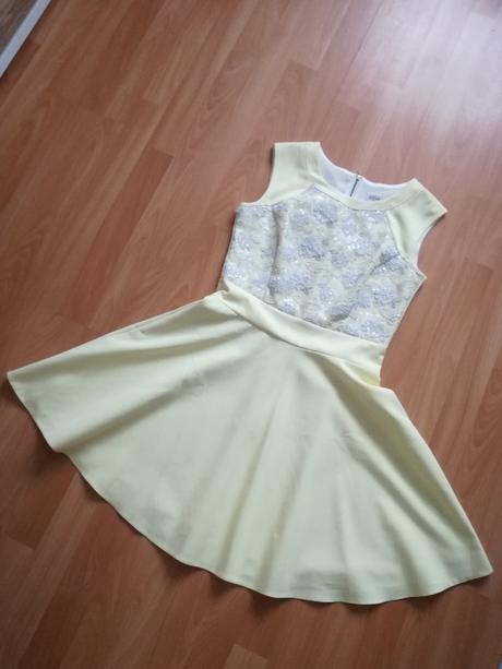 Spoločenské šaty, 38