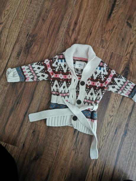 Nórsky svetrik, h&m,74