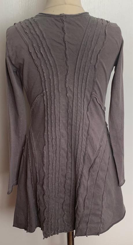 Benetton tunika, 122