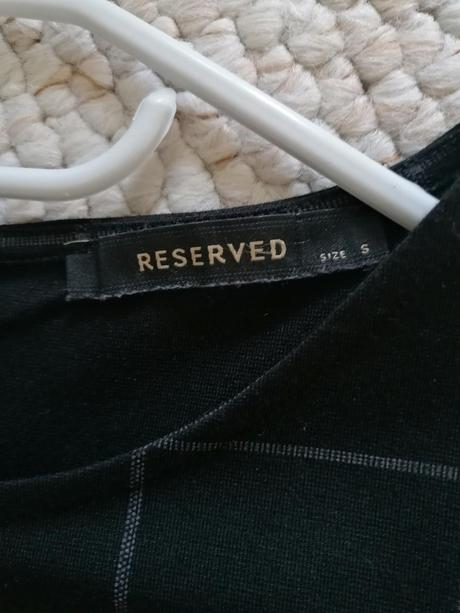 Saty so zvoncovymi rukavmi, reserved,s