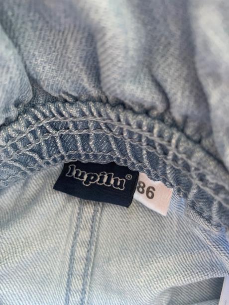 Kraťasy 86, lupilu,86