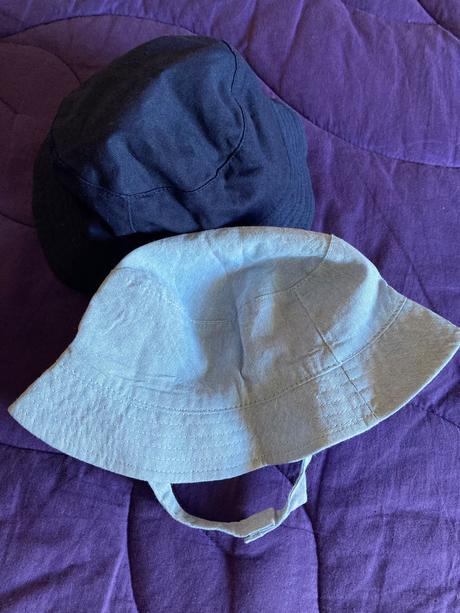 Klobúčiky 2ks, f&f,80