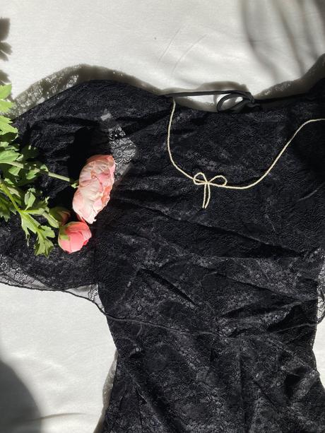 Body s odhaleným chrbtom, bershka,s