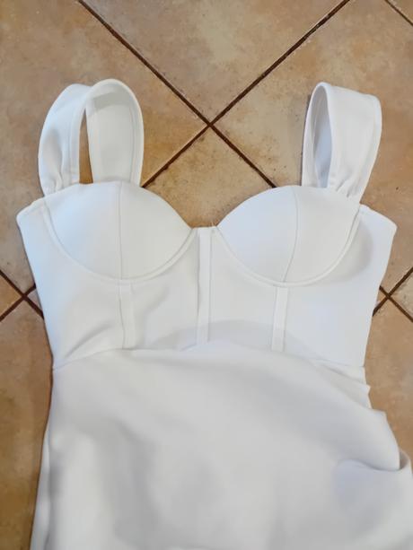 Damske bandazove saty, l