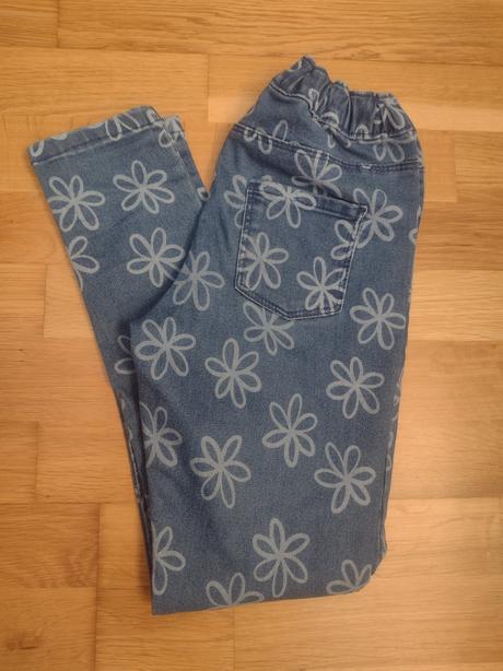 Rifle s kvietkami, f&f,140