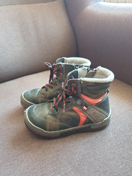 Zimne topanky, lasocki,26