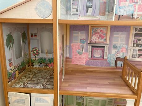 Majestic dom pre barbie + nábytok,