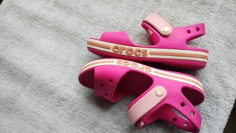 Sandále, crocs,32