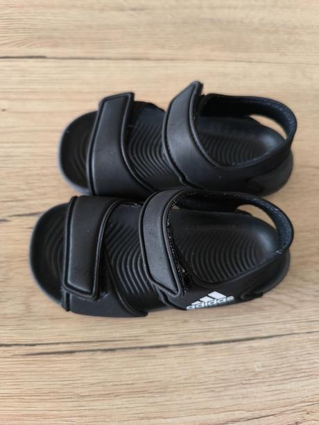 Čierne sandálky adidas, adidas,23