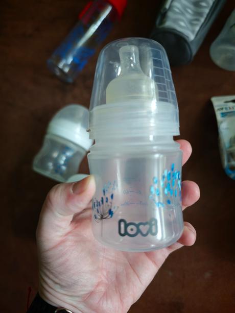 Fľašky, cumle na fľašku, sáčky na mlieko, termo na, 