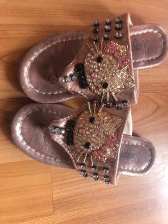 Šľapky hello kitty, 25