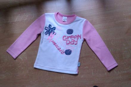 Dievčenské tričko., 98