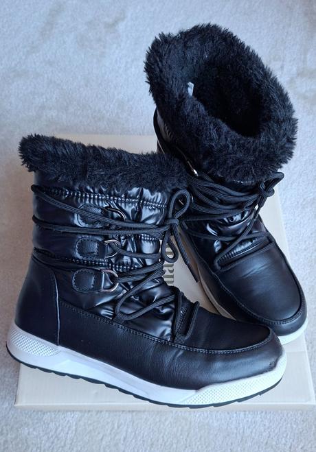 Dievčenské snehule, clara barson,36