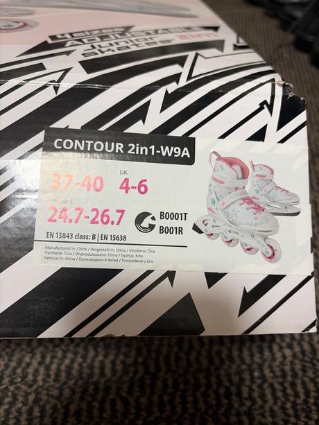 Dievčenské korčule, 37