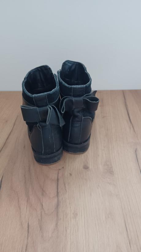 Kožené topánky, benetton,33