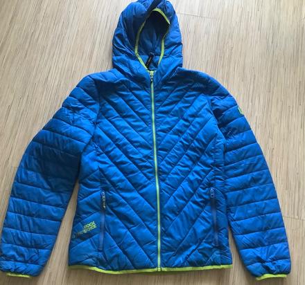 Ľahučká vetrovka, m