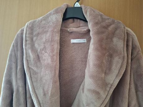 Zamatovy zupan, reserved,l