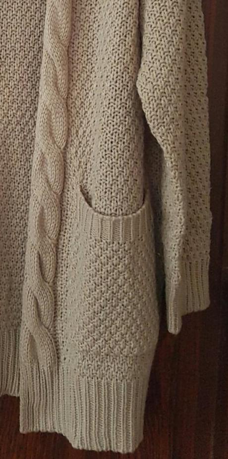 Volny pleteny cardigan / sveter s vreckami, m