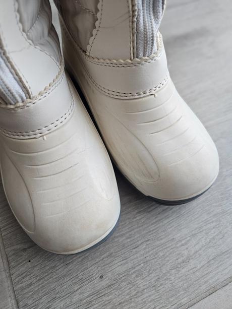 Snehule 27/28, olang,27