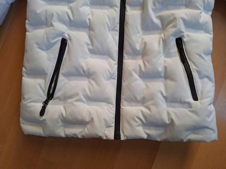 Bunda zimná, c&a,158