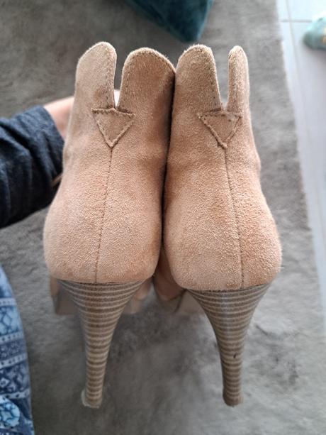 Šnurovacie členkové topánočky, lasocki,36