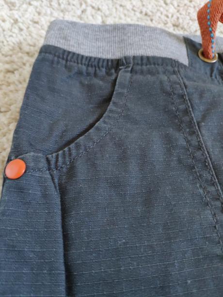 Nohavice z 4, pepco,110