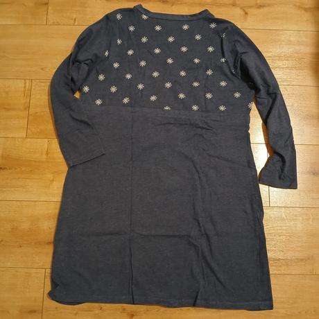 Bavlnená nočná košeľa so snehovými vločkami, tchibo,46