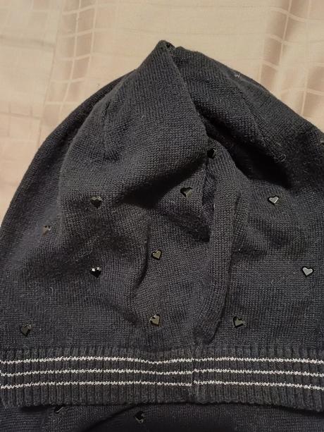 Krásny set adidas-čiapka a šál, adidas