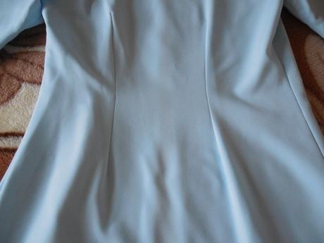 Dámsky kostým,šaty + predĺžené sako, 40