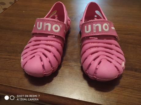 Športové sandálky, 26